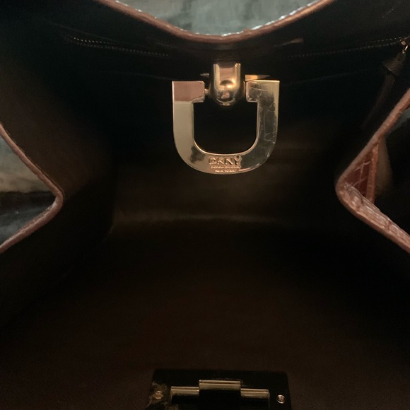 DKNY purse - Picture 2 of 5